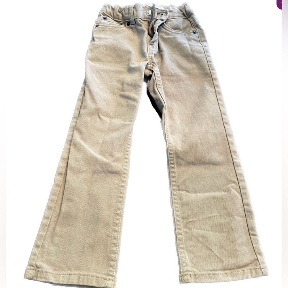 Kids size 5 Levi’s